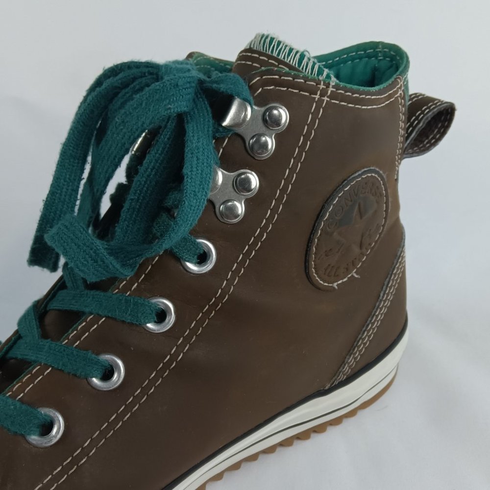 Converse Chuck Taylor High Top Sneakers. - Picture 7 of 12